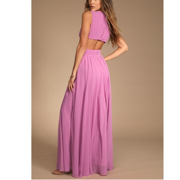 LULU'S SZ L Vivid Imagination Lilac VNeck Sleeveless Pleated Maxi Dress NEW B88 - Picture 2 of 11